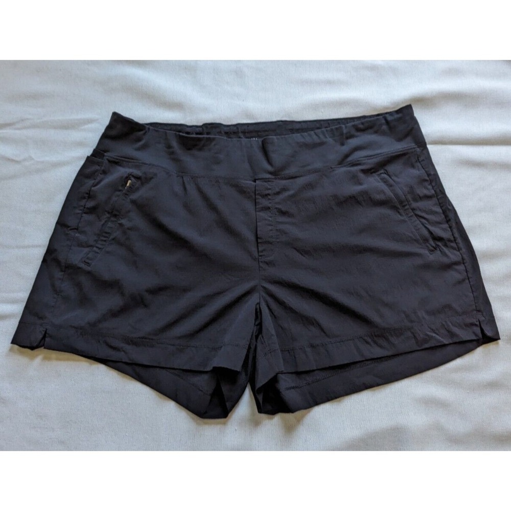 Athleta Trekkie North Shorts Womens Size 24 Black Pull On‎ Stretch Zip Pockets